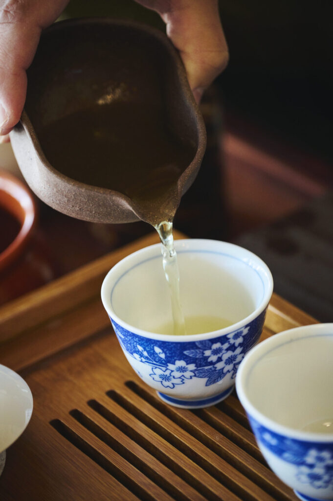 伝統を超えた、新しい日本茶の価値を求めて。 ー茶の実が繋ぐ未来の仮説を、若き茶農家が検証するー　前編